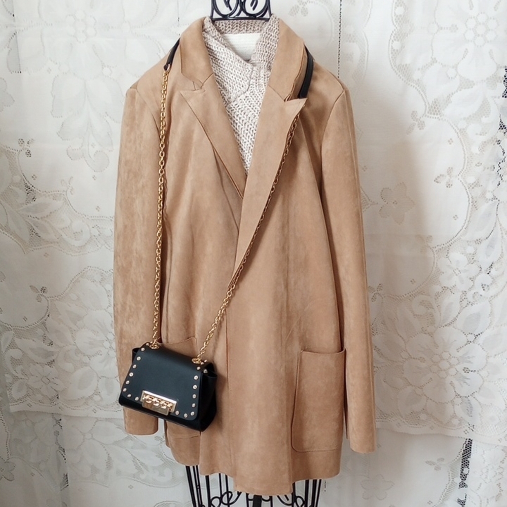 Premise Elegant Faux Suede Women's Coat